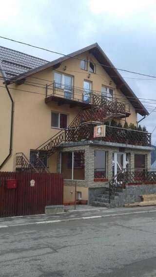 Гостевой дом Casa Fanel Буштени Двухместный номер с 1 кроватью-8